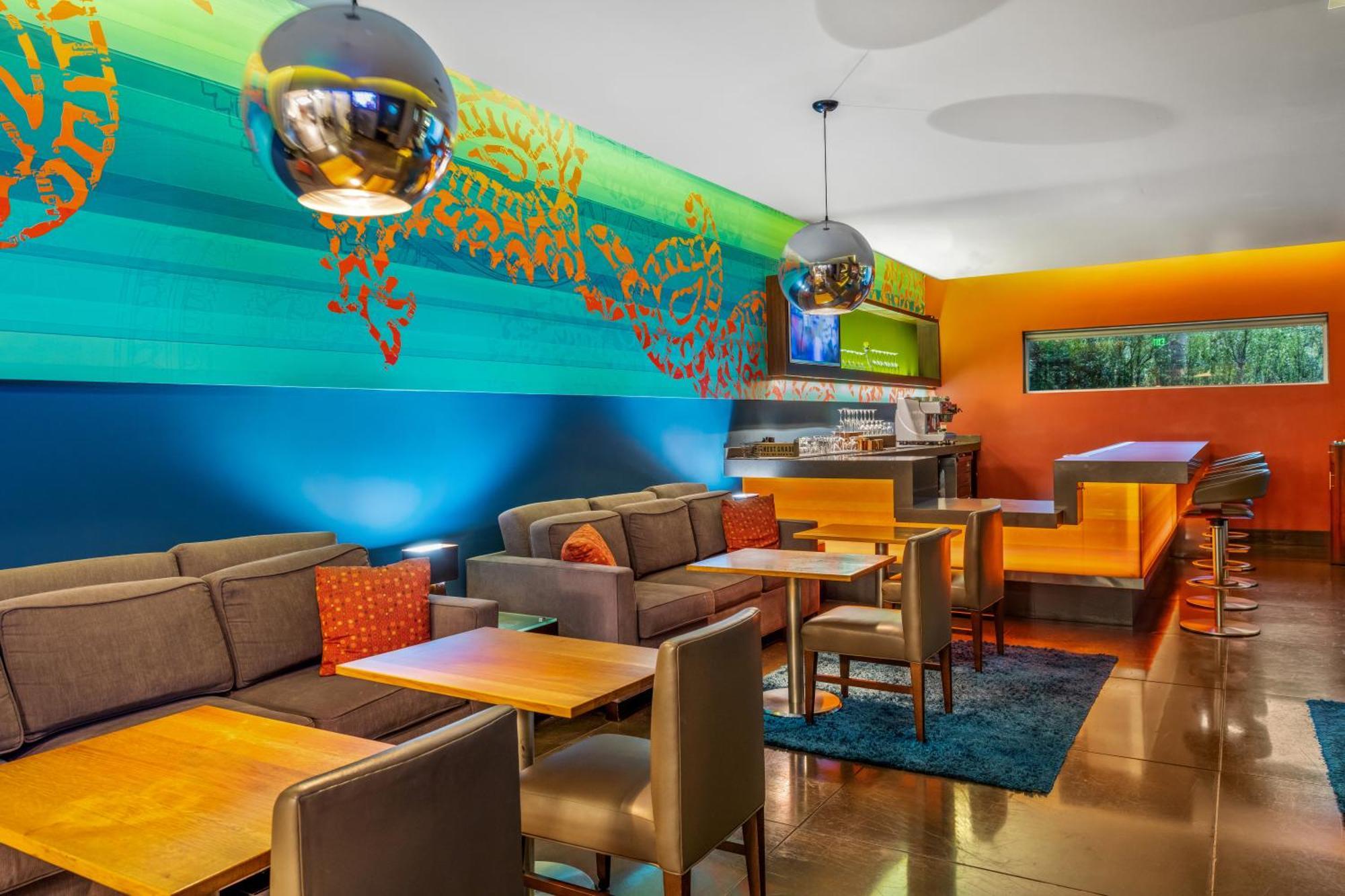 Sirtaj - Beverly Hills 4* Los Angeles